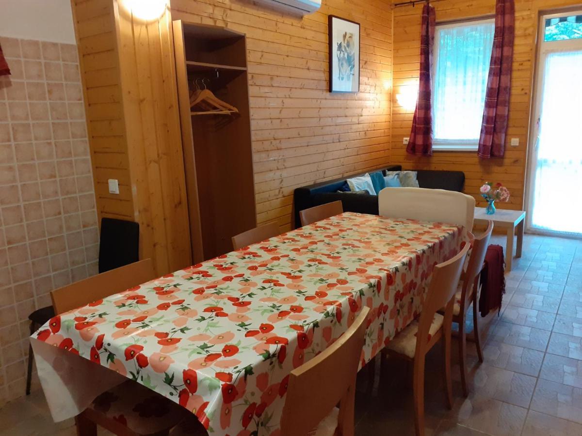 Anna Villa Balatonlelle Exteriör bild