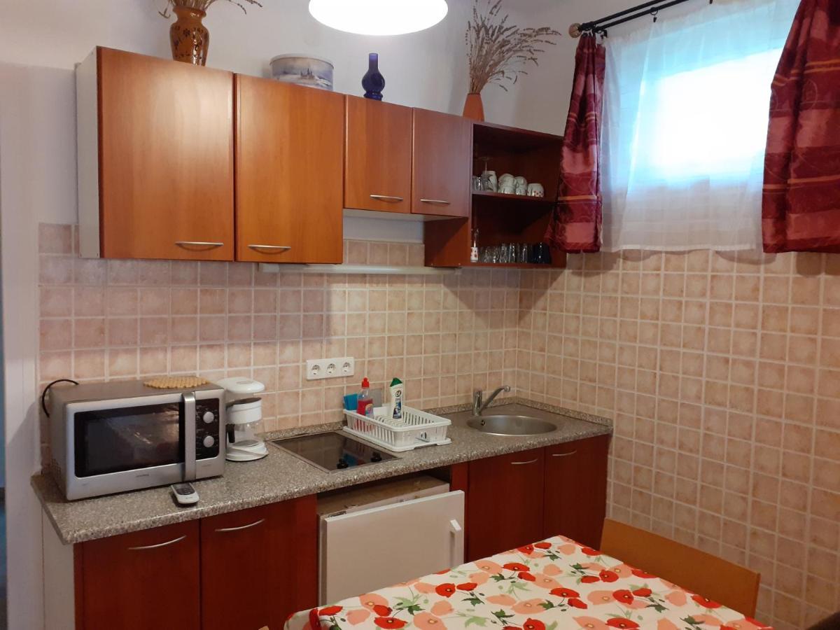 Anna Villa Balatonlelle Exteriör bild